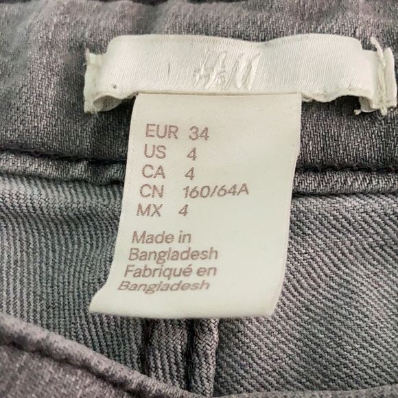 H&M Mid Rise Jeans - Gray - Picture 3 of 6